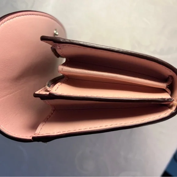 COACH Accordian Wallet Pink and Tan Chic and Functional - Picture 4 of 6